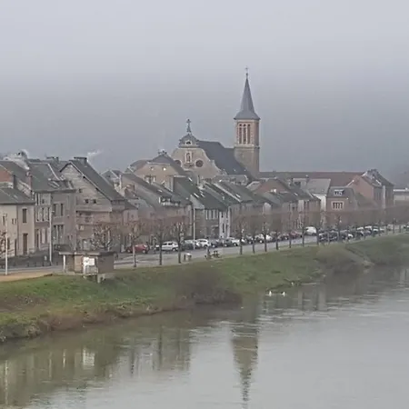 Le Balcon Sur La Meuse *