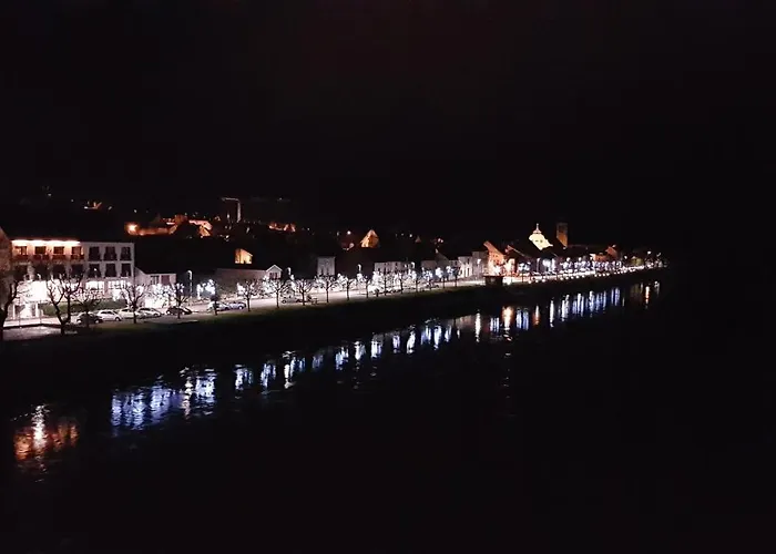 Les Quais De Meuse Revin (Ardennes)