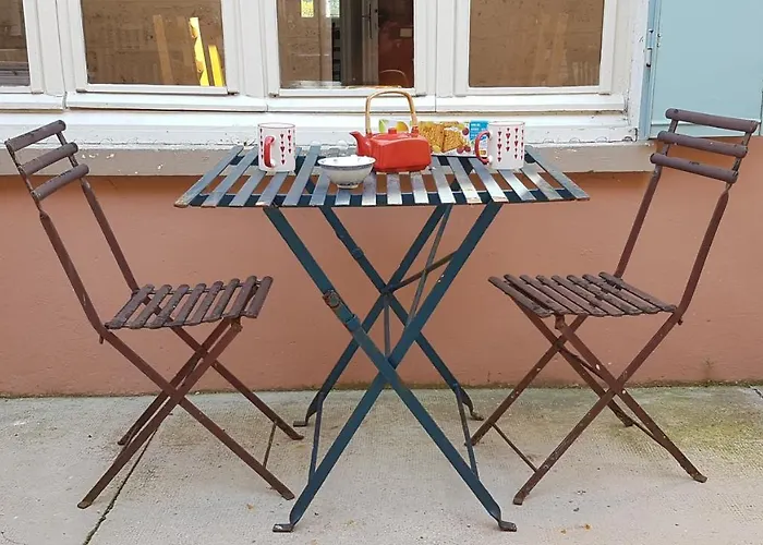 Les Quais De Meuse Revin (Ardennes)