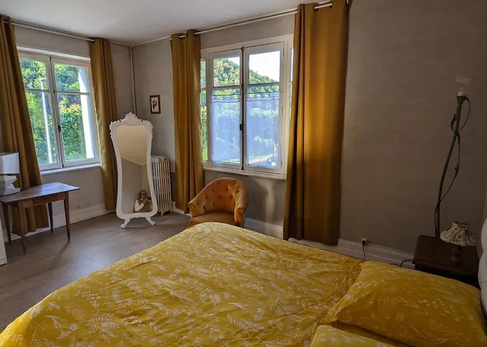 Le Balcon Sur La Meuse * Revin (Ardennes)